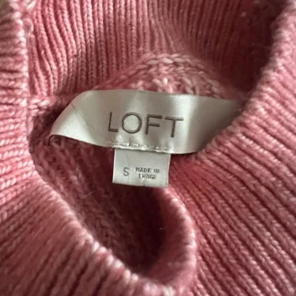 LOFT Pink Mock Neck Knit Sweater Small - Picture 2 of 2